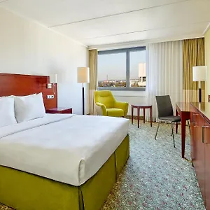 4* Hotel Courtyard By Marriott Seestern